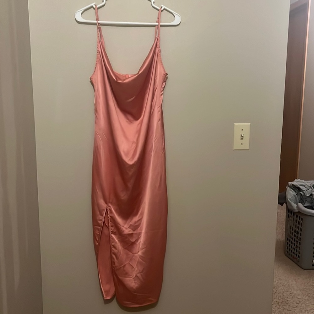 Pretty Little Things Size 6 Pink/Champagne Dress